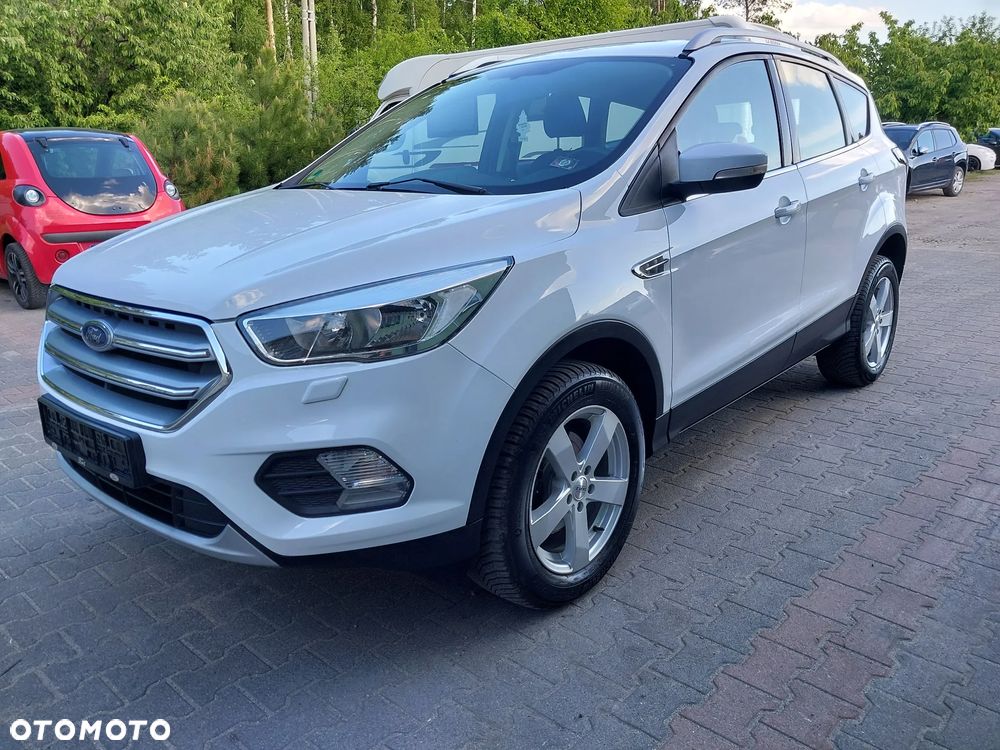 Ford Kuga 1.5 EcoBoost 2x4 Trend - 8