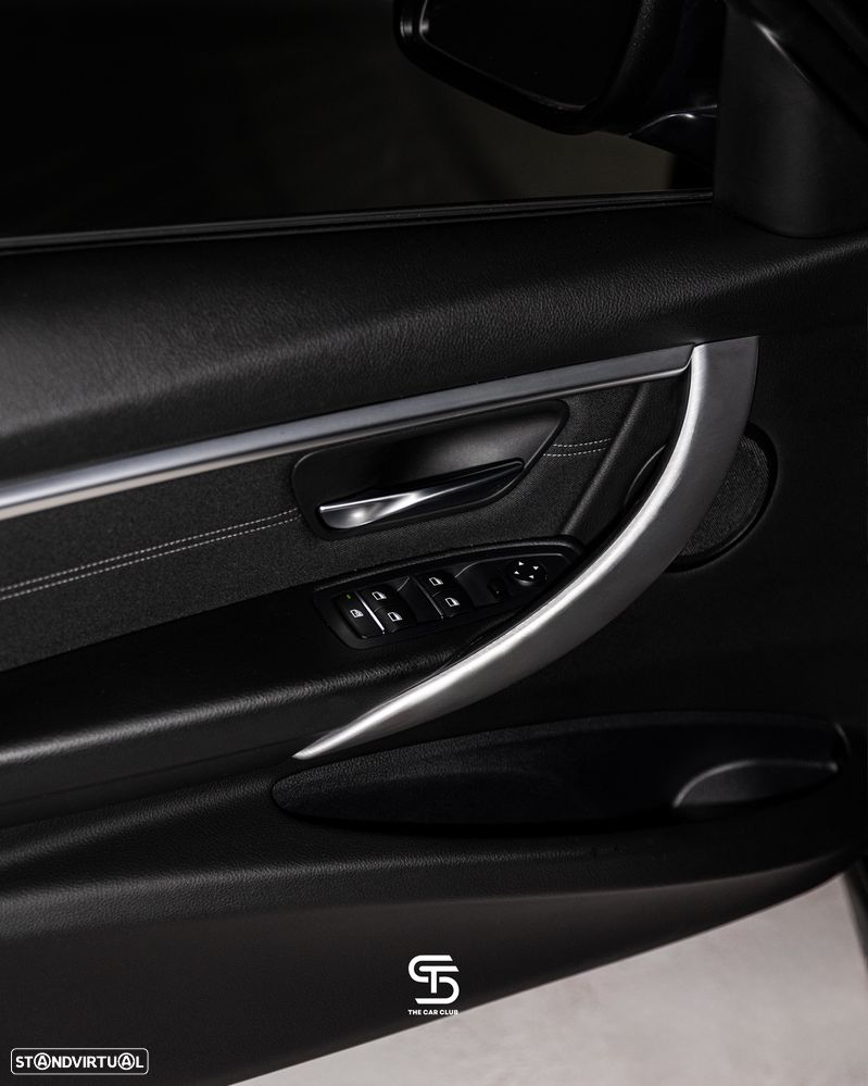 BMW 318 d Aut. Sport Line - 24