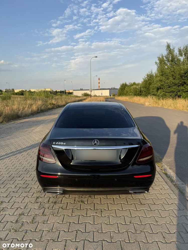 Mercedes-Benz Klasa E 220 d Avantgarde - 22