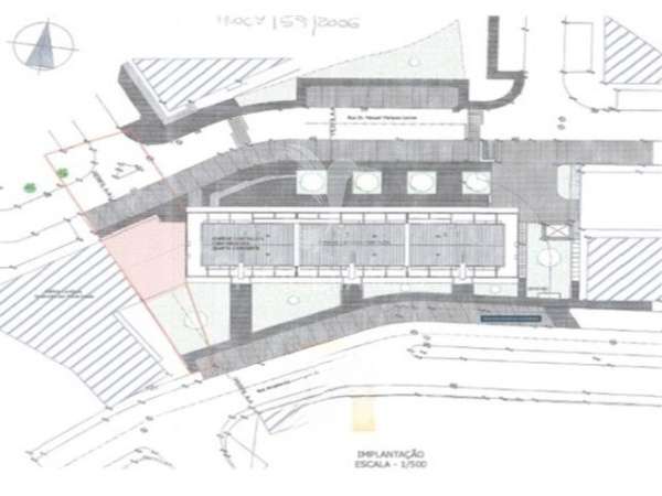 Moradia T4 com Terreno no Centro da Vila de Albergaria-a-Velha, Aveiro - Grande imagem: 4/6