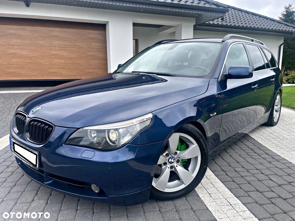 BMW Seria 5 525d Touring - 1