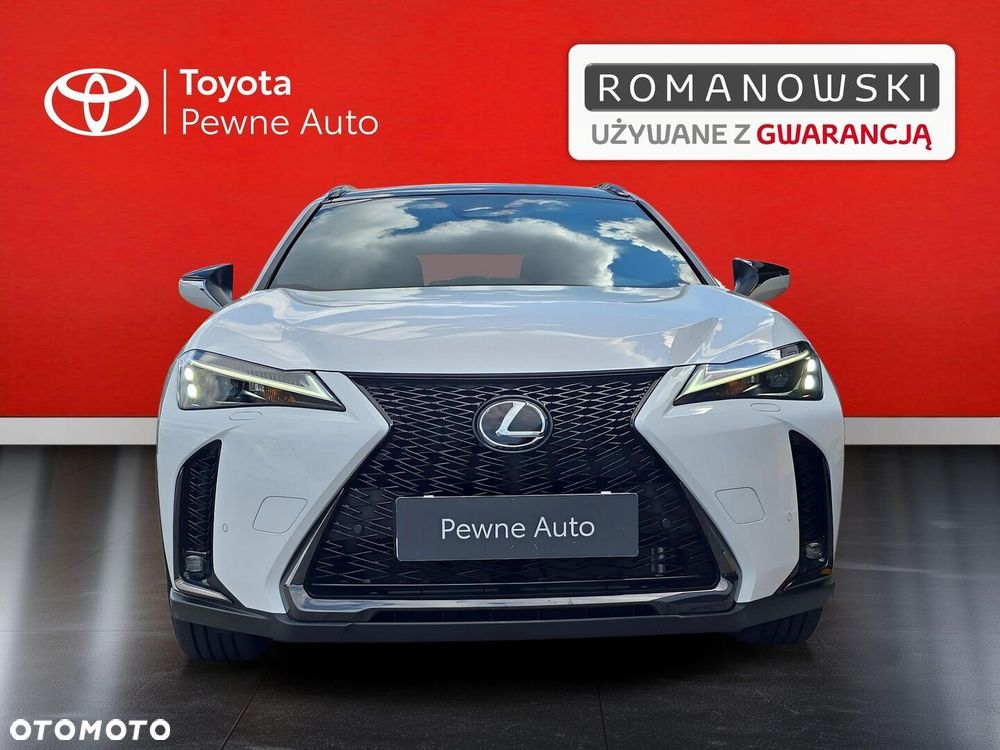 Lexus UX 300h F Sport Design - 10