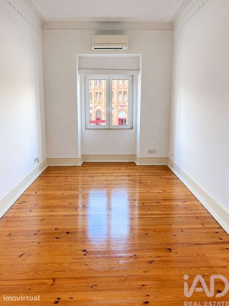 Apartamento T3 em Areeiro de 100,00 m2 - Grande imagem: 4/30