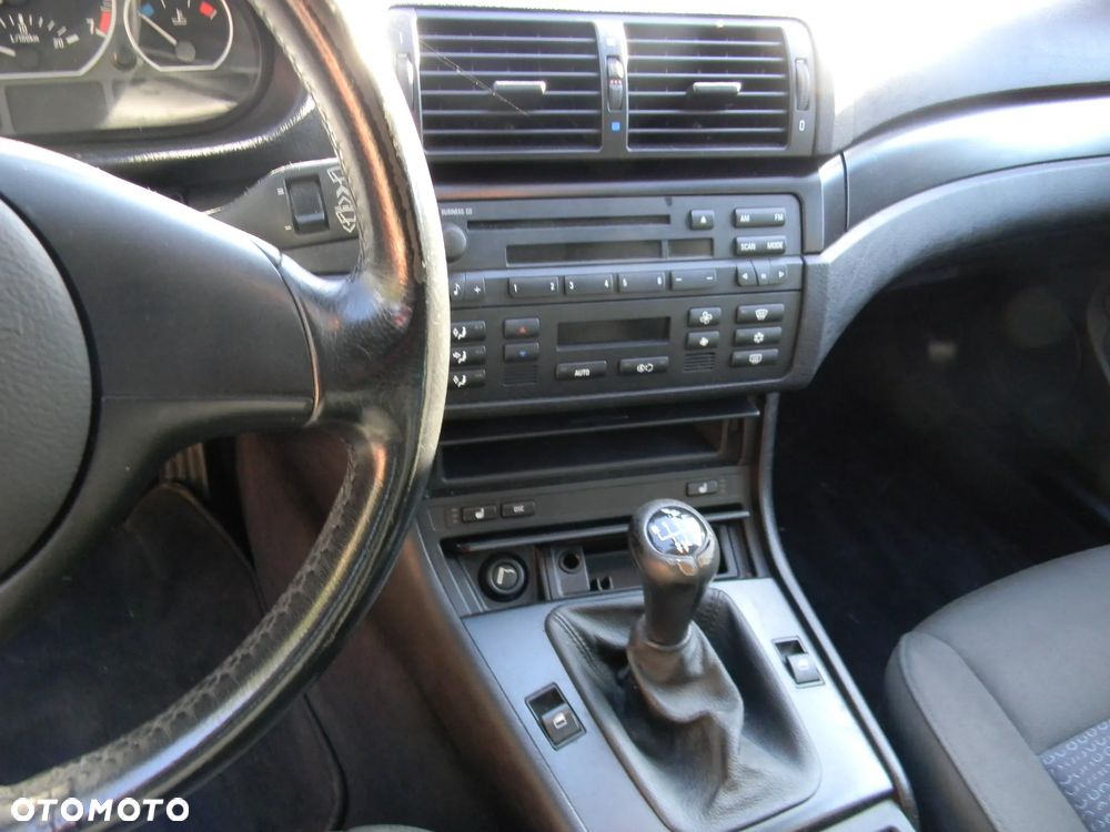 BMW Seria 3 316i Edition Exclusive - 15