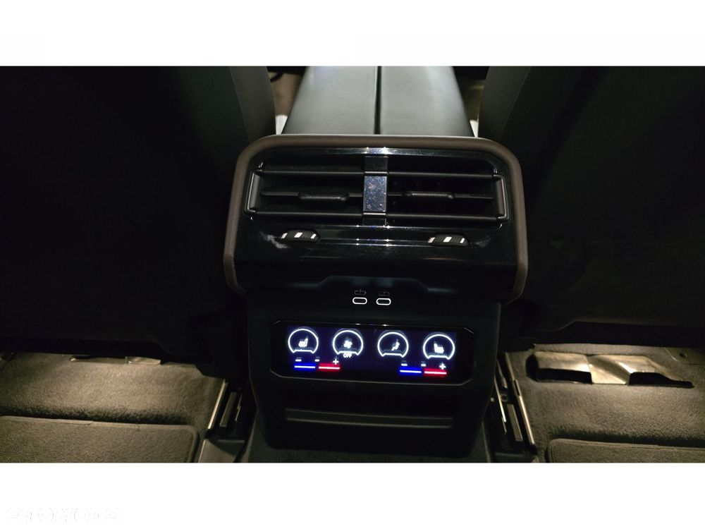 BMW Seria 5 520d xDrive mHEV M Sport - 29