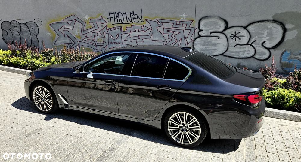 BMW Seria 5 520d xDrive MHEV Business Edition sport - 5