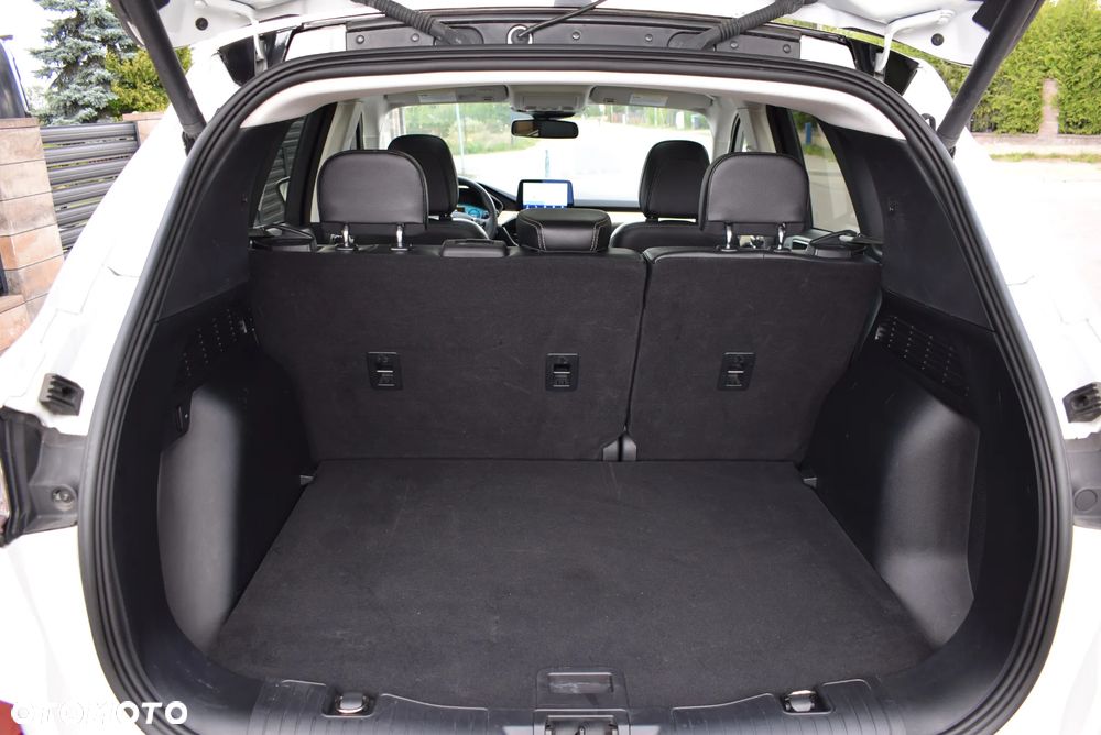 Ford Escape 2.0 EcoBoost AWD Titanium - 25