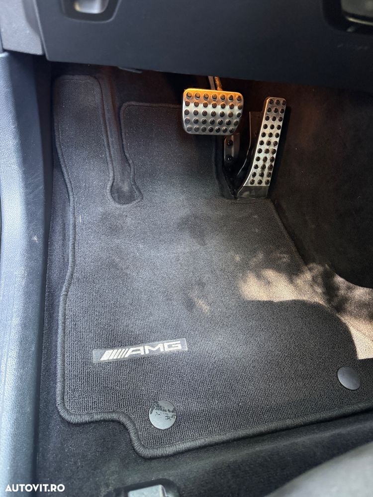 Mercedes-Benz GLC 250 d 4Matic 9G-TRONIC AMG Line - 15