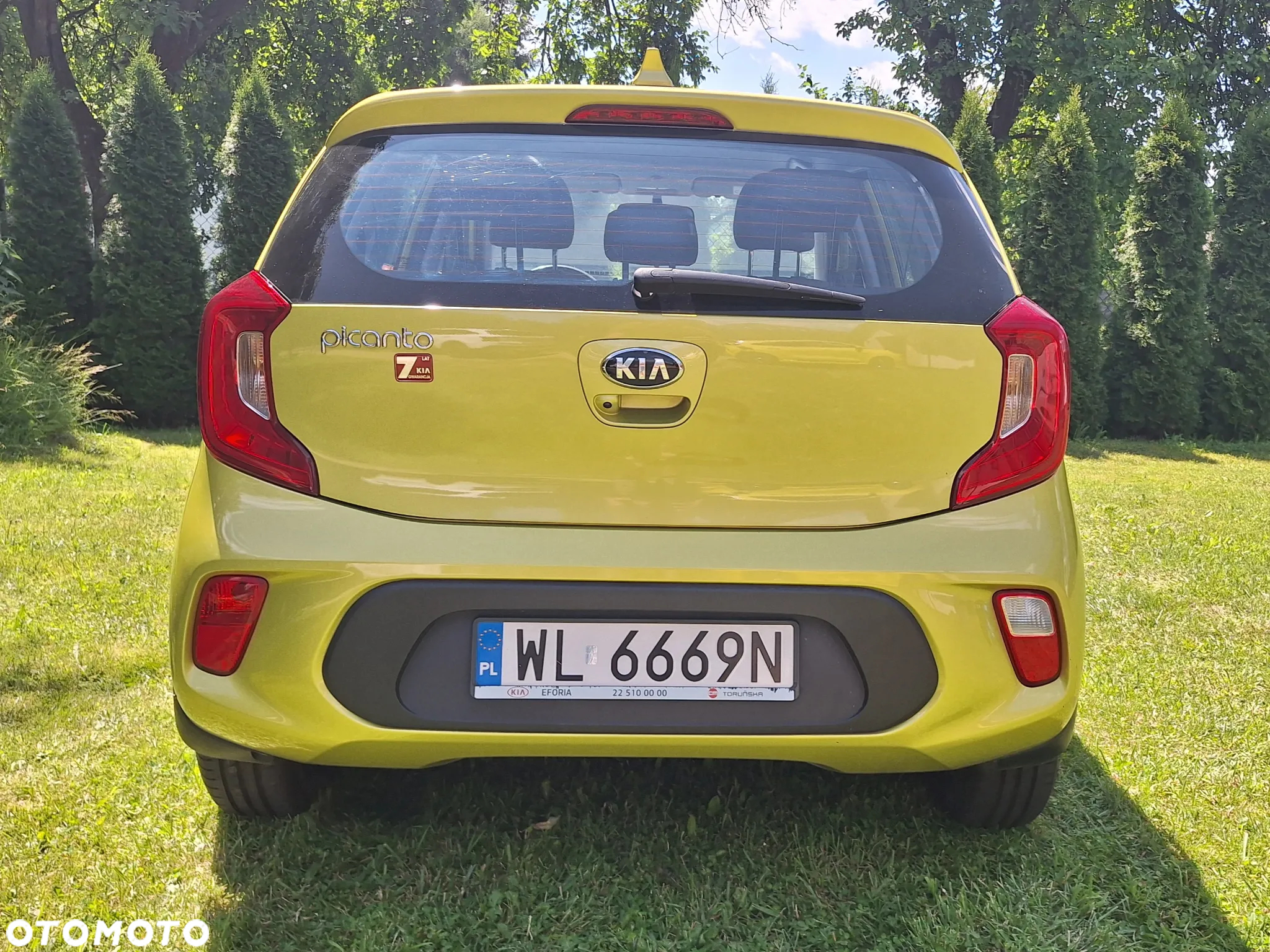 Kia Picanto 1.2 L - 4