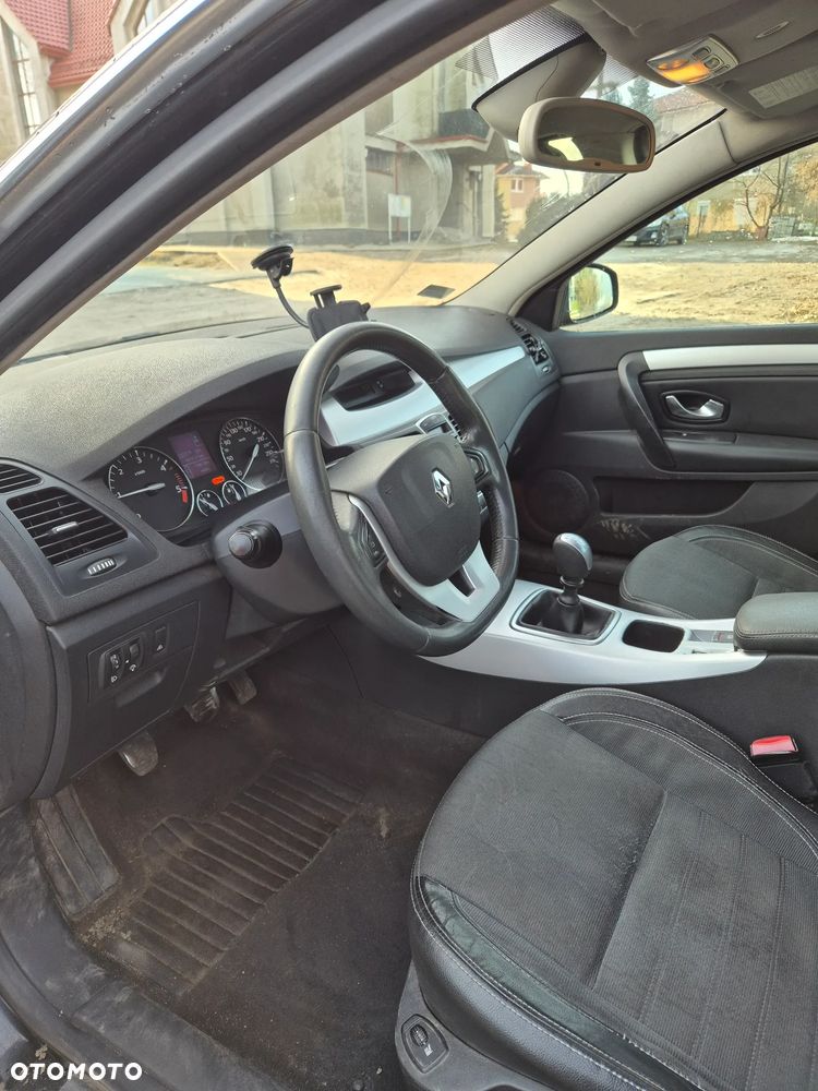 Renault Laguna - 12