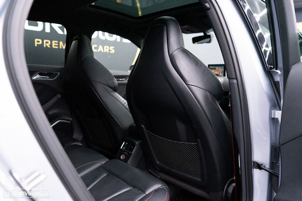 Audi RS3 Sportback 2.5 TFSI quattro S tronic - 54