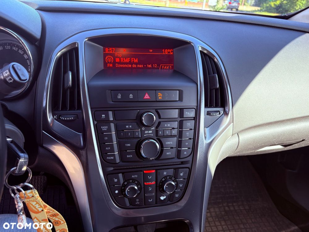 Opel Astra 1.4 T Cosmo - 8