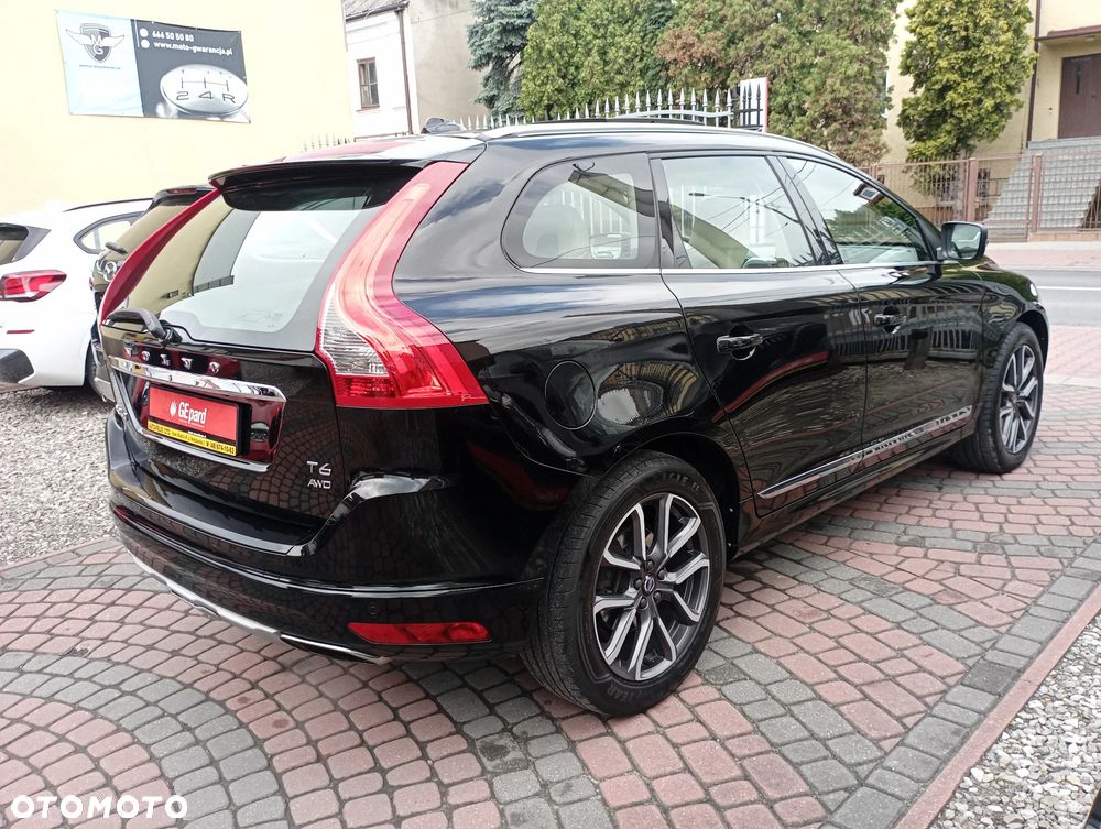 Volvo XC 60 T6 AWD Drive-E Summum - 4