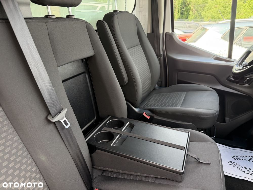 Ford Transit Trend - 25