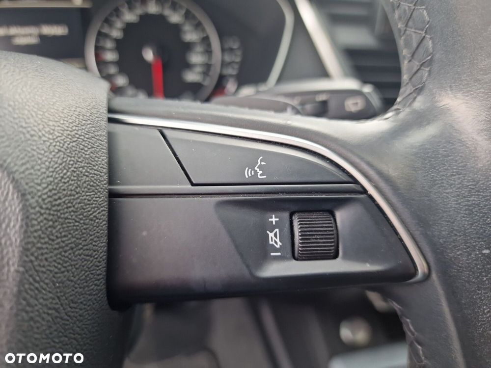 Audi Q5 35 TDI mHEV S Line S tronic - 32