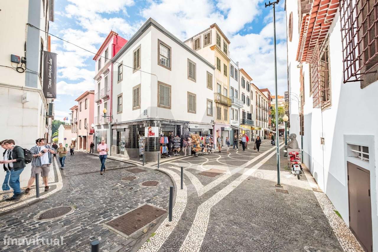 Excelente Investimento no Centro Histórico do Funchal | Prédio para Re - Grande imagem: 3/31