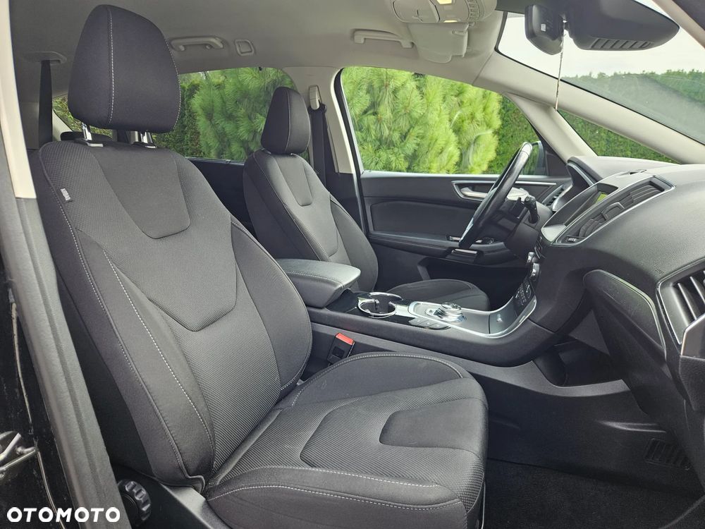 Ford S-Max - 25