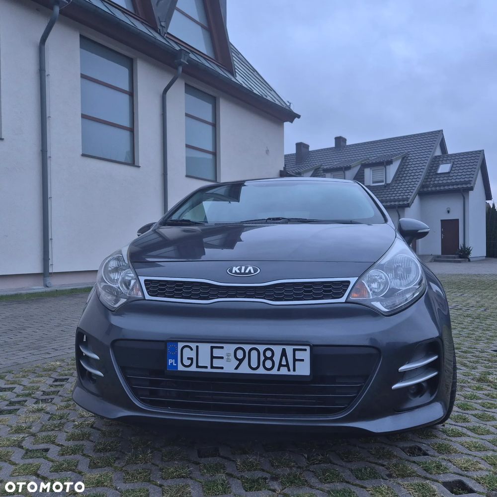 Kia Rio - 2