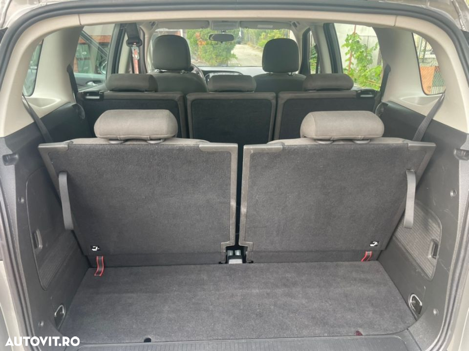 Opel Zafira - 6
