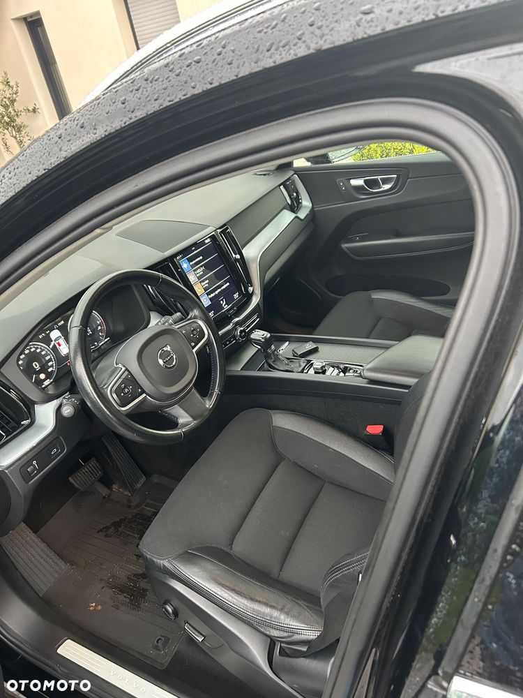 Volvo XC 60 D4 Momentum Pro - 13