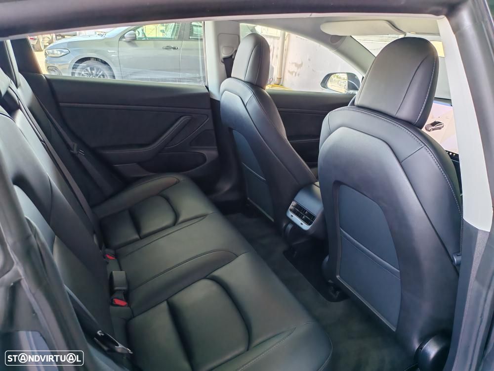 Tesla Model 3 Standard Range Plus RWD - 13