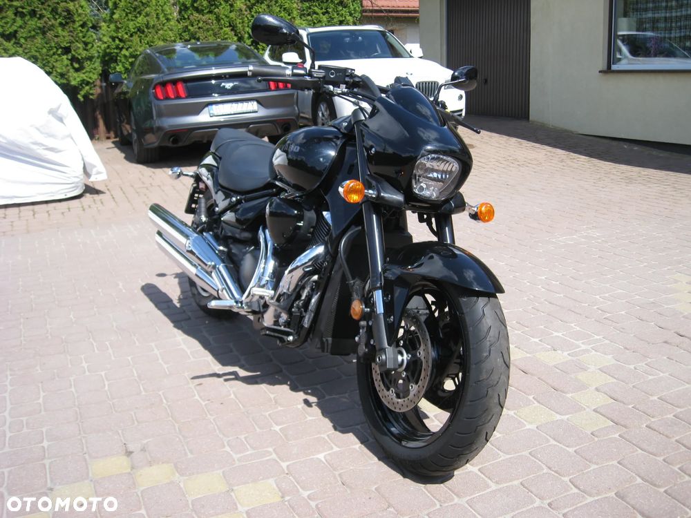 Suzuki Boulevard - 16