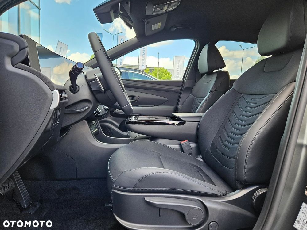 Hyundai Tucson 1.6 T-GDi HEV Smart Black 2WD - 21