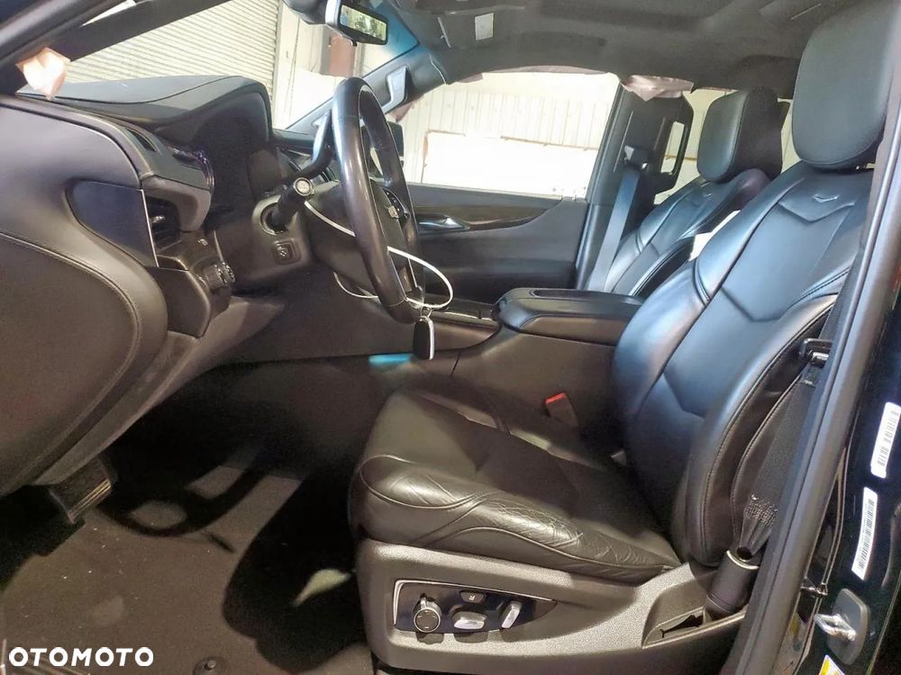 Cadillac Escalade ESV 6.2 V8 AWD AT Platinum - 7