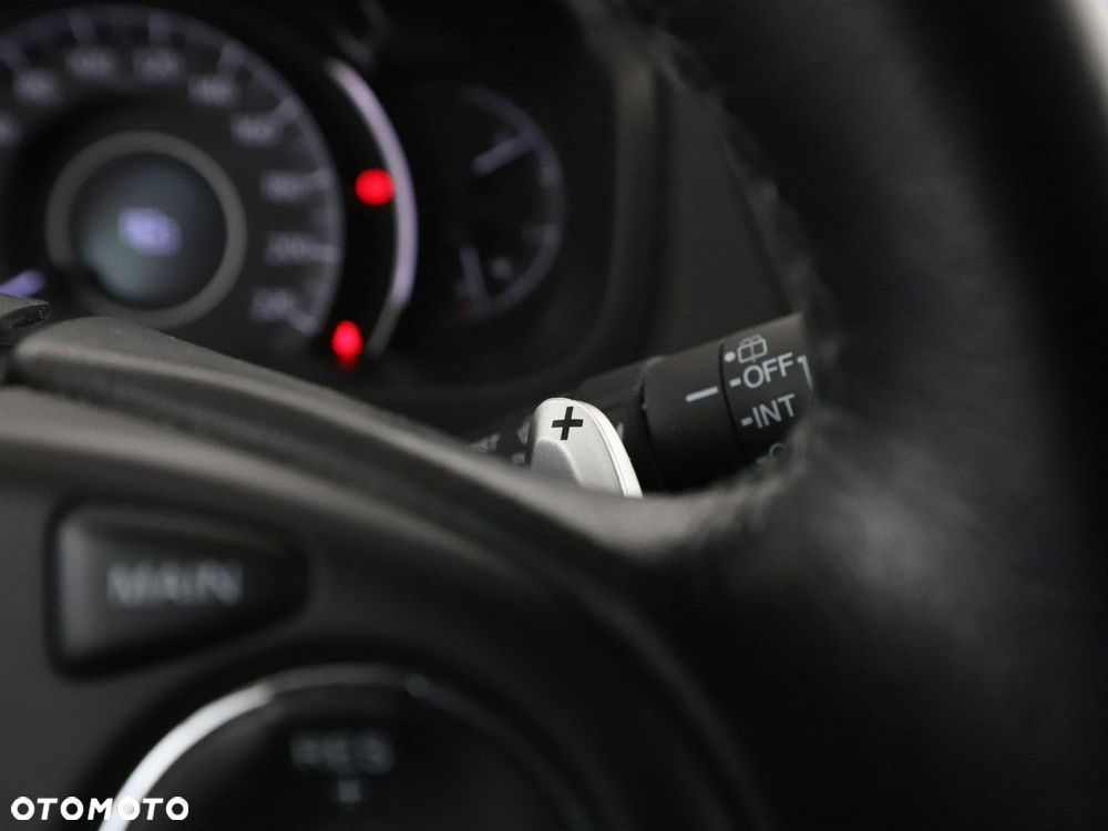 Honda CR-V 2.0i-VTEC 4WD Automatik Lifestyle Plus - 33