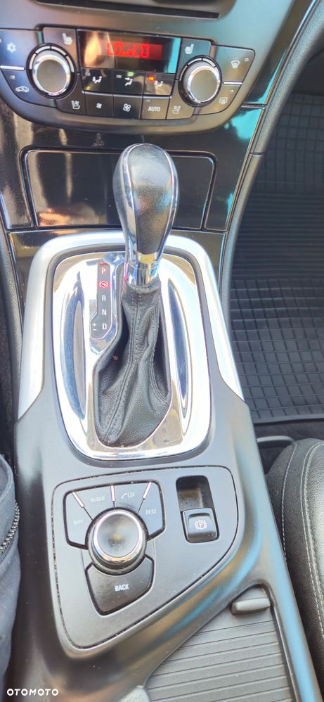 Opel Insignia 2.0 CDTI Cosmo - 17