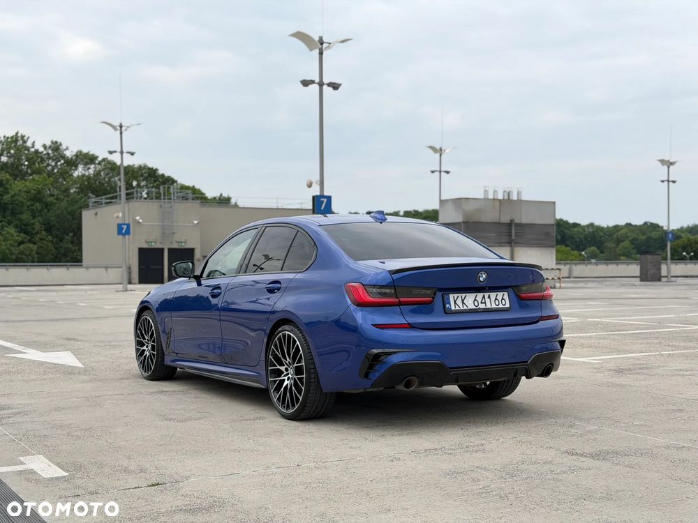 BMW Seria 3 330i xDrive M Sport sport - 3