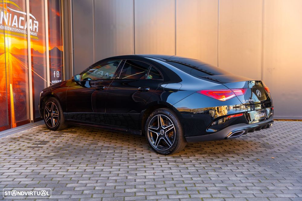 Mercedes-Benz CLA 250 e 8G-DCT AMG Line - 6