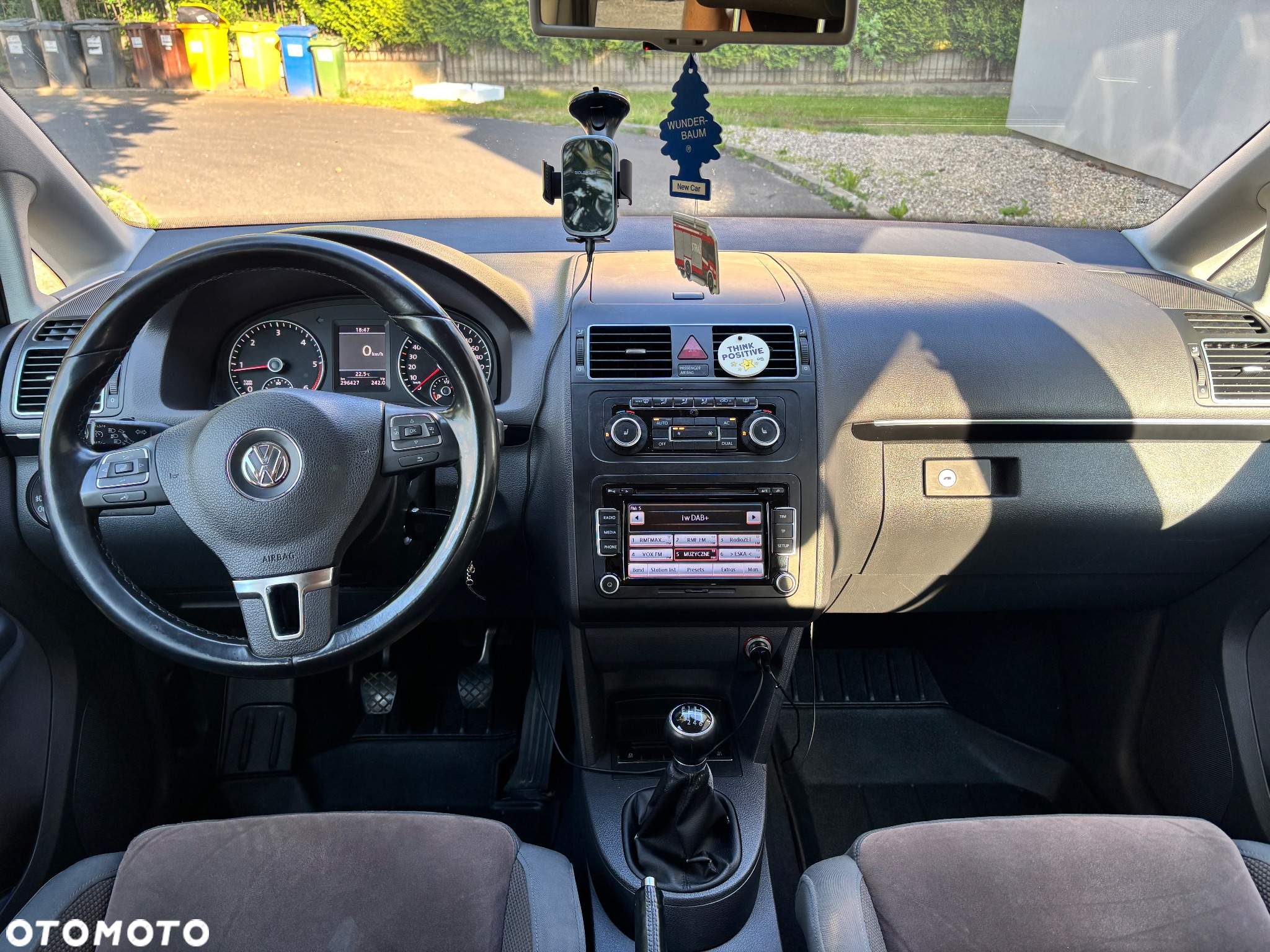 Volkswagen Touran 2.0 TDI DPF Highline - 15