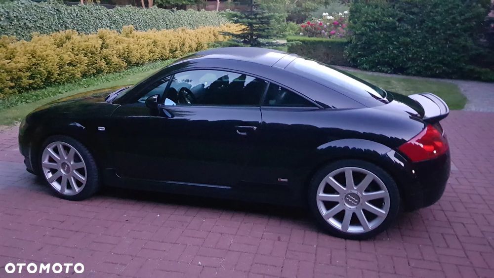 Audi TT Coupé 1.8T Quattro - 11