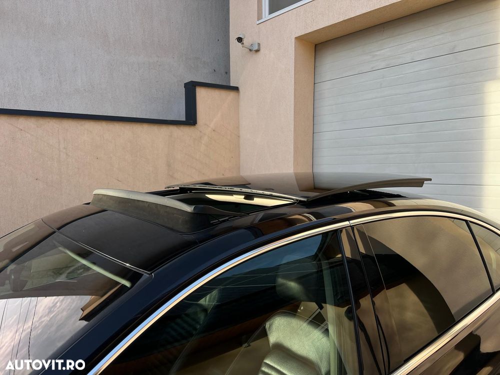 Volkswagen Passat - 11