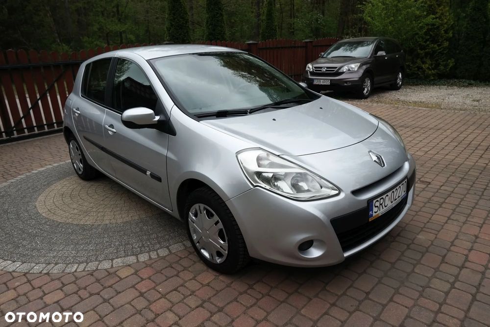 Renault Clio 1.2 16V Alize - 4
