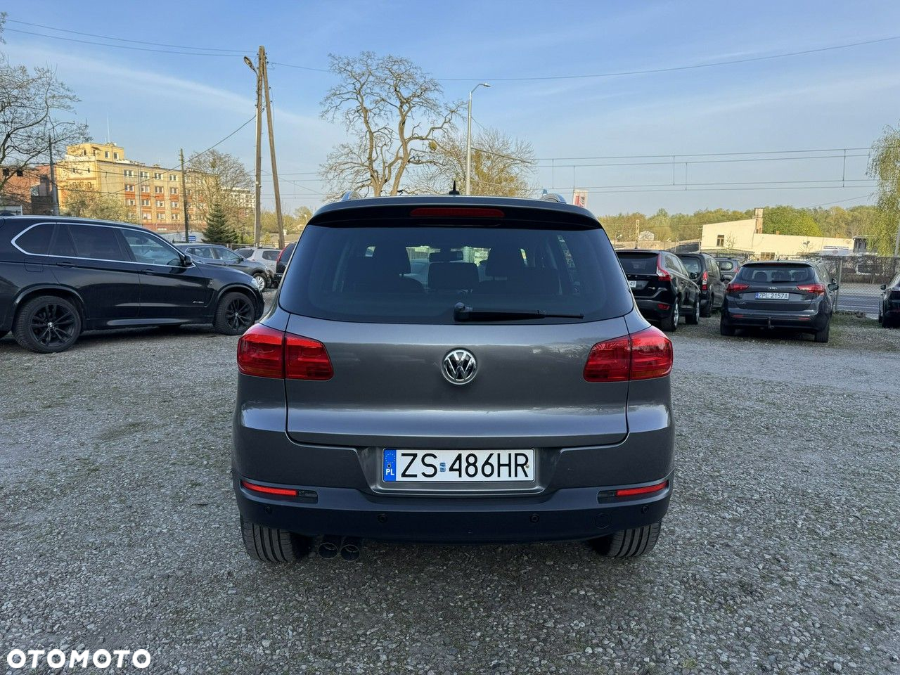 Volkswagen Tiguan - 8