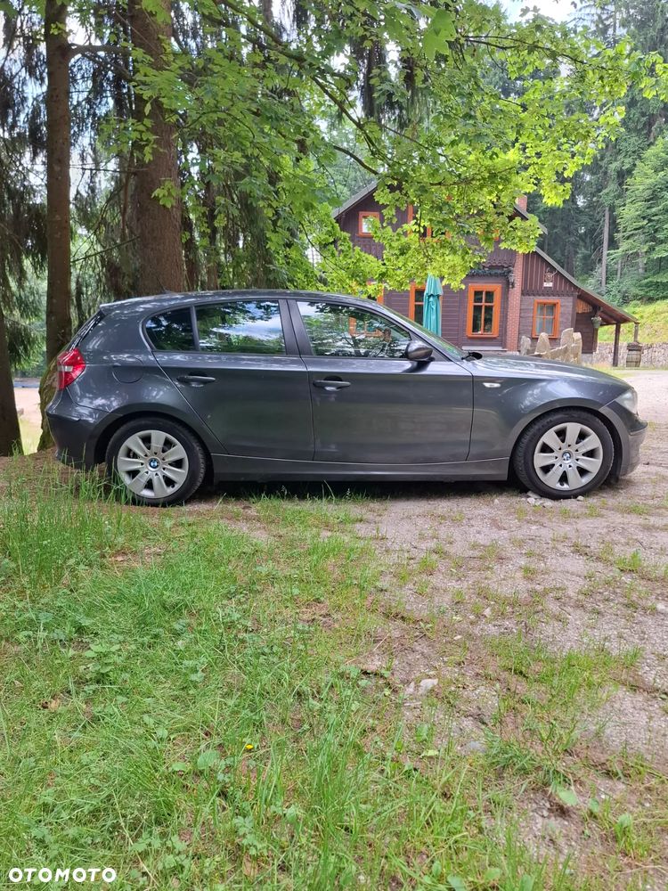 BMW Seria 1 118d DPF - 3