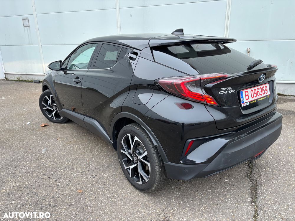 Toyota C-HR Lounge - 3