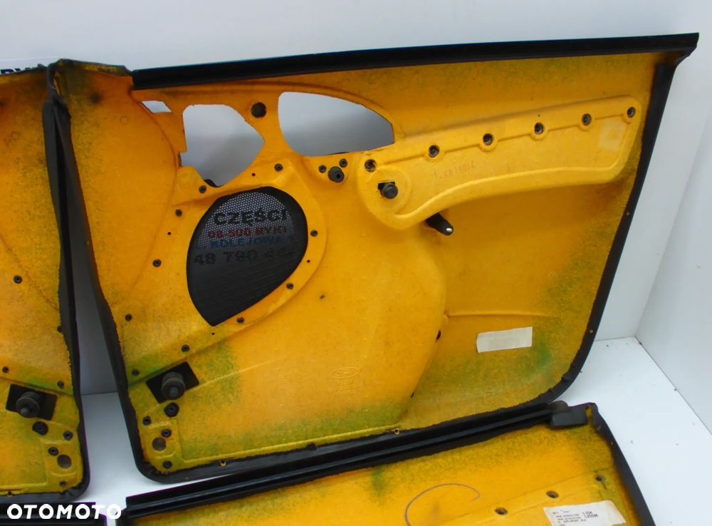 Ford focus MK1 boczki drzwi tapicerka części - 11