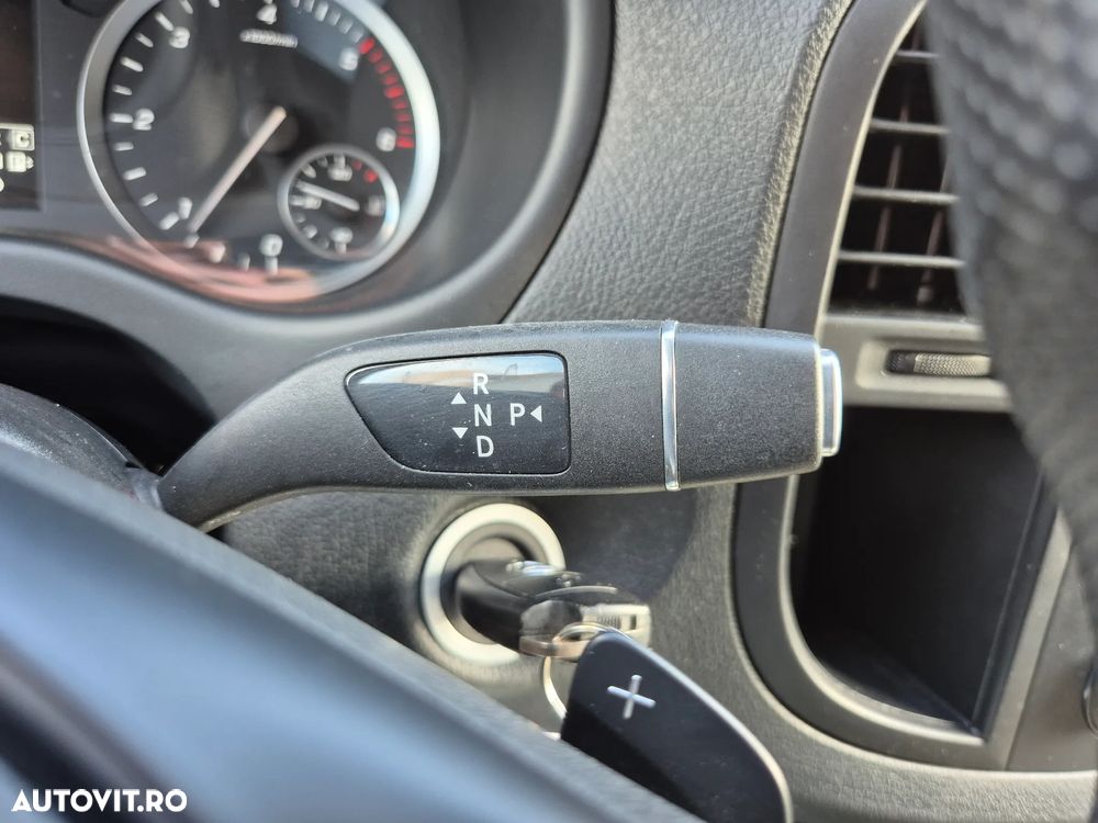 Mercedes-Benz Vito Lung 114 CDI 136CP RWD 9AT Base - 20