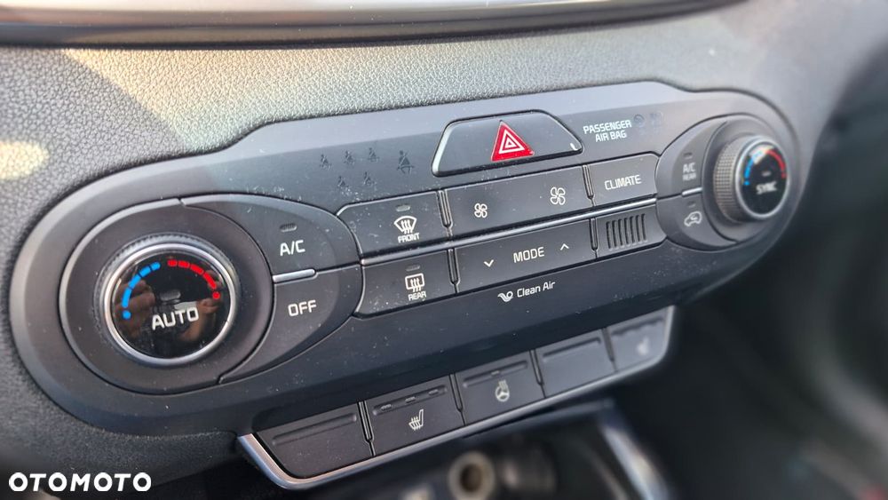 Kia Sorento 2.0 CRDI L - 16