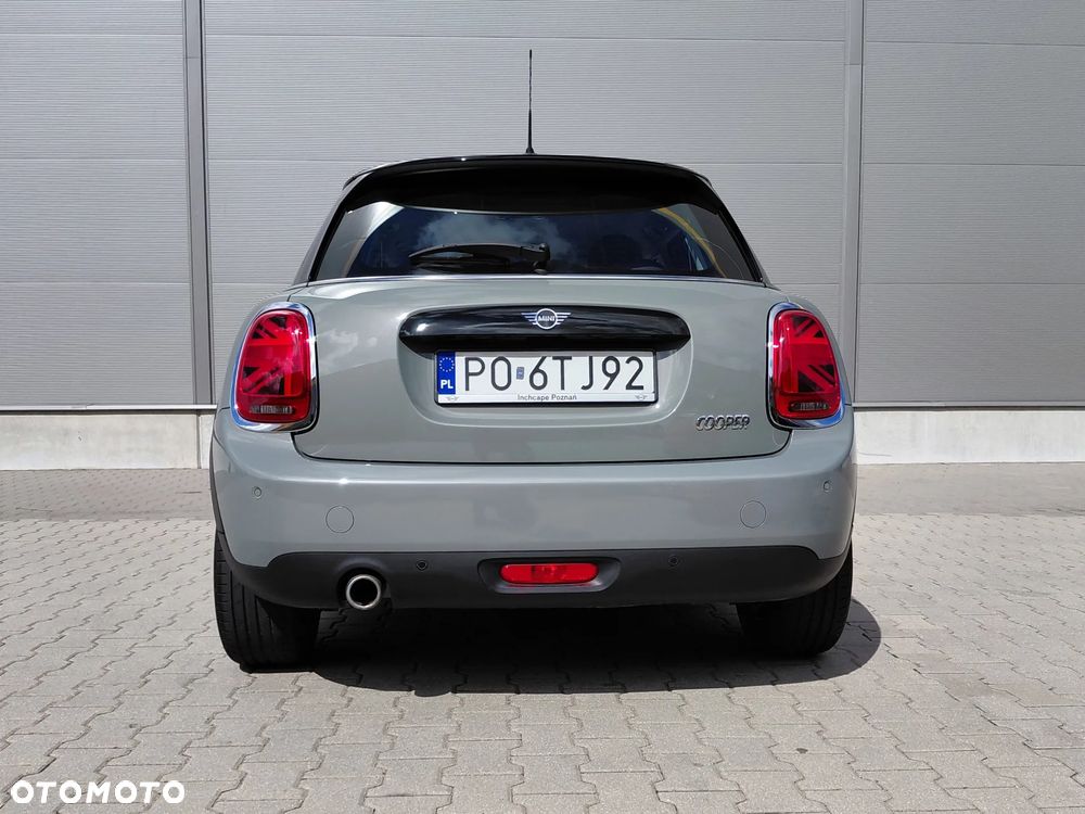 MINI Cooper Classic Trim - 16