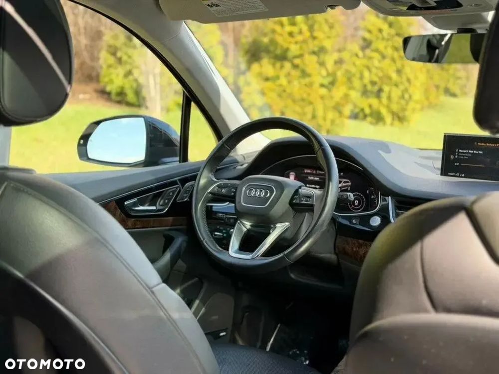 Audi Q7 - 16