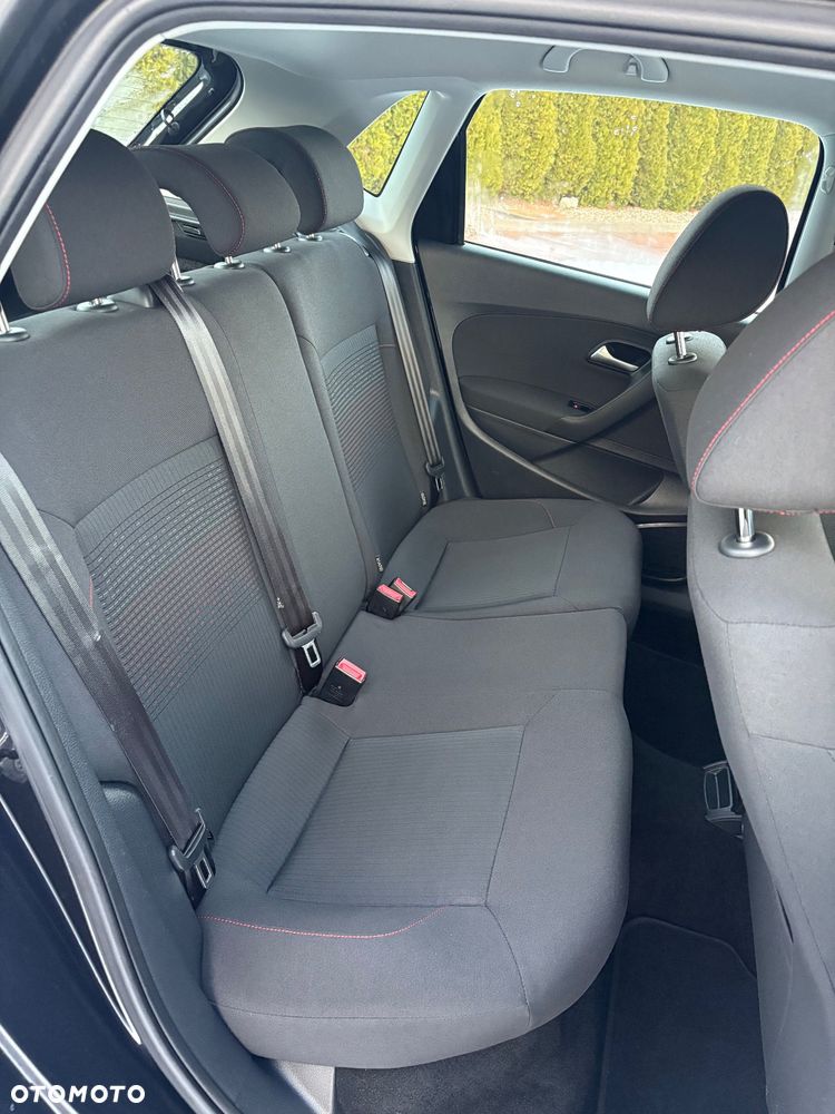 Volkswagen Polo 1.2 TSI Blue Motion Technology MATCH - 18