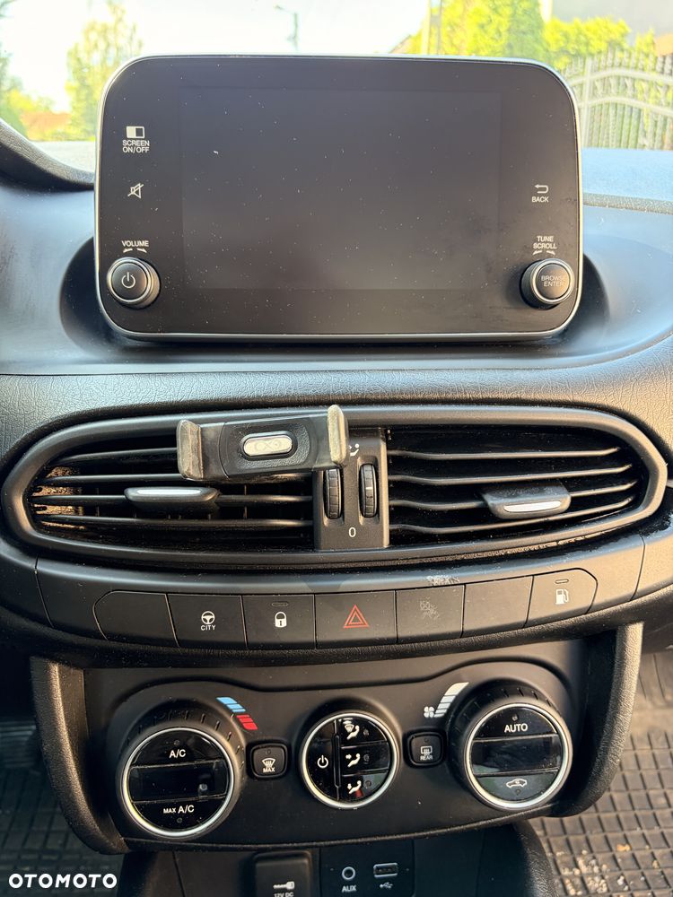 Fiat Tipo 1.4 T-Jet 16v Lounge - 20