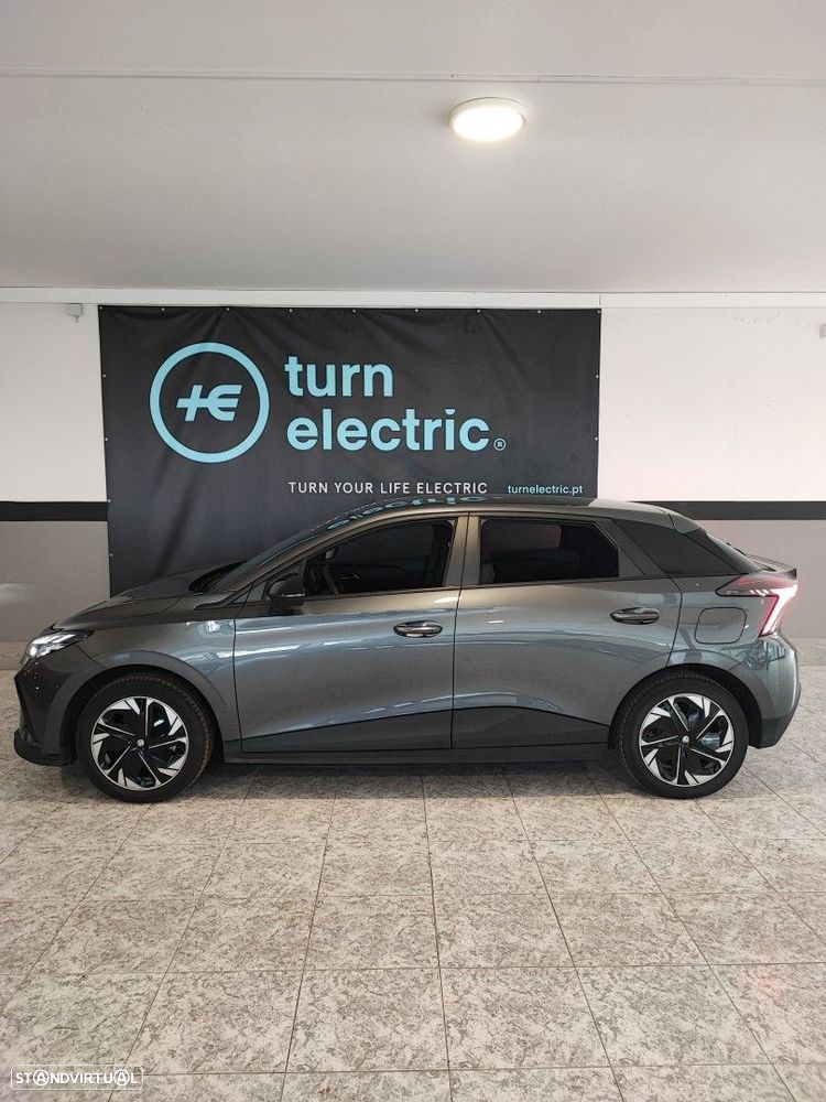 MG MG4 51 kWh Standard - 1