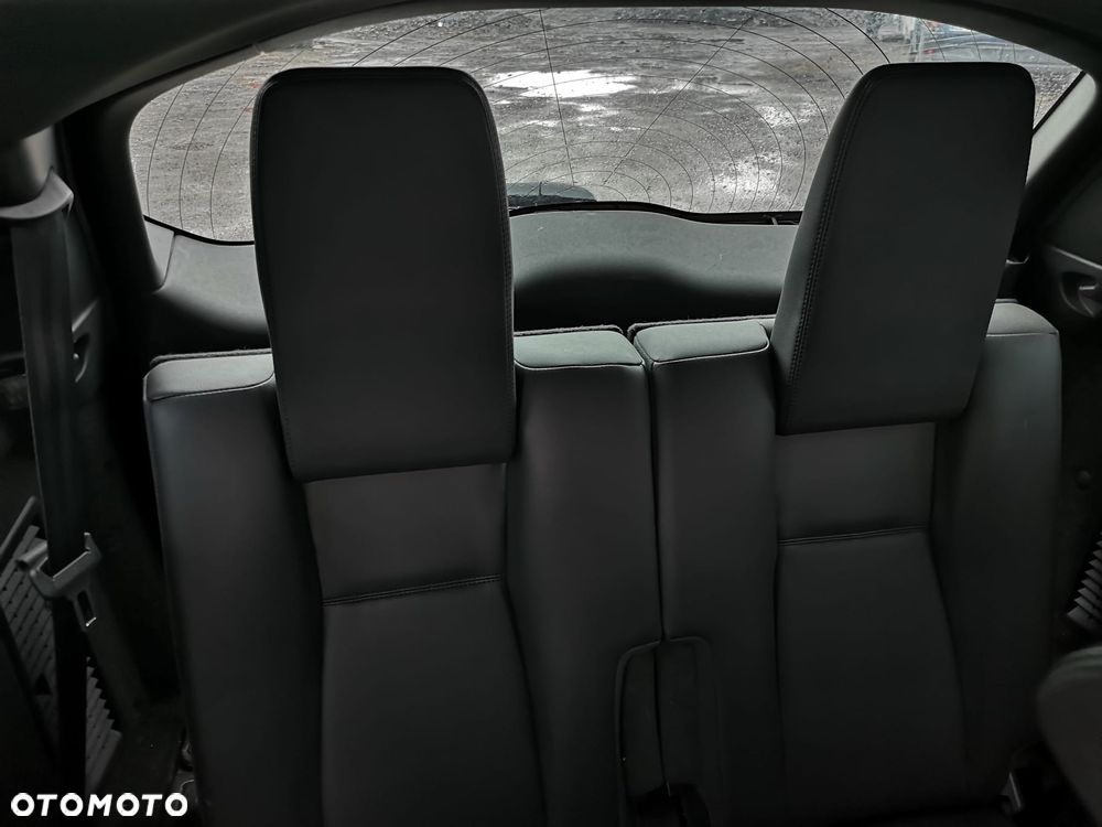 Land Rover Discovery Sport TD4 HSE Luxury - 23