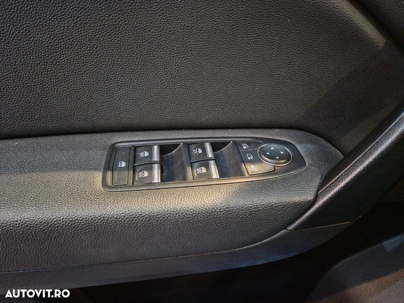 Renault Captur Intens - 23