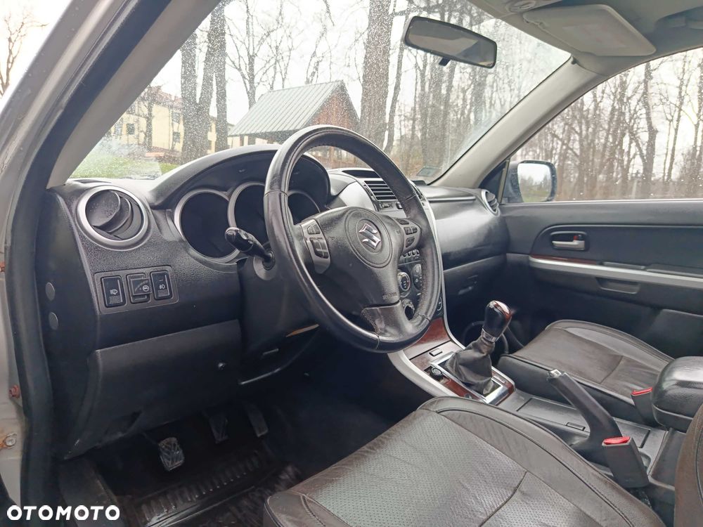 Suzuki Grand Vitara - 7
